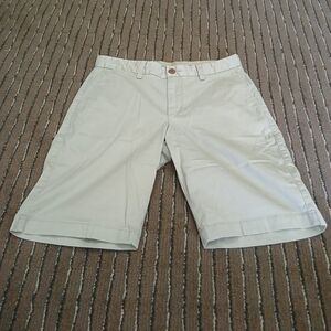 Tommy Bahama Flat Front Tan Chino Shorts Men's Size 30